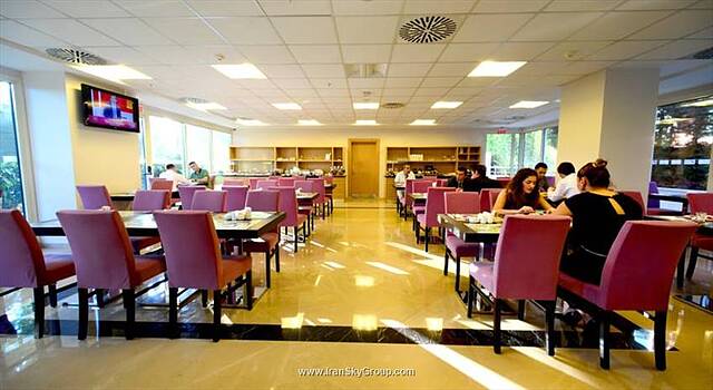 هالیدی این اکسپرس استانبول-التونیزاد