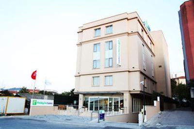 هالیدی این اکسپرس استانبول-التونیزاد