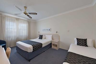 کمفرت این ال اسیسُنز