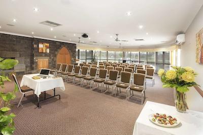 کمفرت این ا جولی-انا