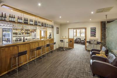 کمفرت این ا جولی-انا