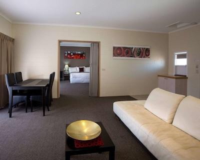 کمفرت این اند سویتز کینگ اونو