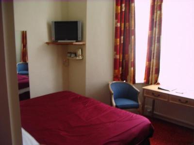 بست وسترن چیسویک پالاس اند سویتز