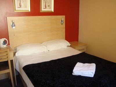 سیتی این اکسپرز هتل