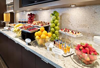 رادیسن هتل ادمنتون اسود