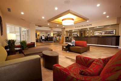 کلارین این لاک بونا ویستا