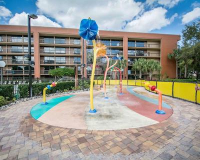 کلارین این لاک بونا ویستا