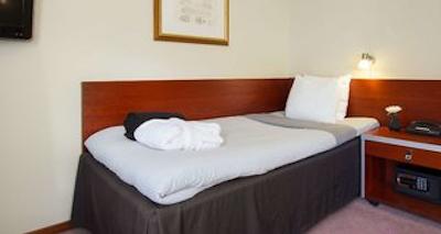 بست وسترن پلاس واسترویکز استادشتل