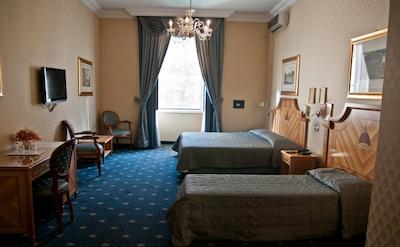 لز چامبرز در