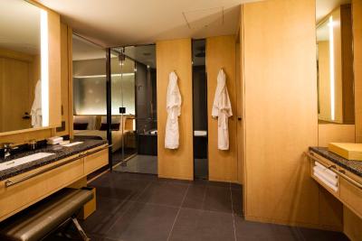 کاپیتل تکیو