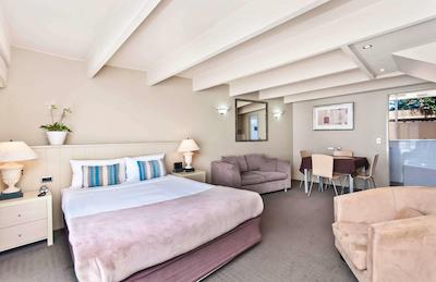 کمفرت این اُن راگلان