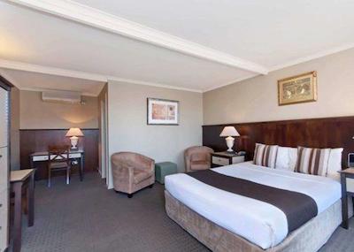 کمفرت این اُن راگلان