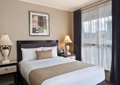 کمفرت این اُن راگلان