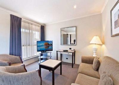 کمفرت این اُن راگلان