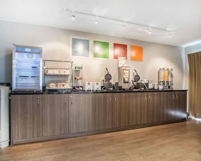 کمفرت این ادموندستون