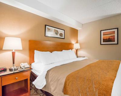 کمفرت این ادموندستون