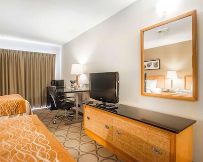 کمفرت این ادموندستون