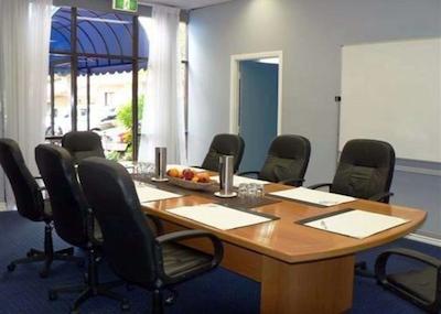 کمفرت این اند سویتز ربرتسُن گاردنز