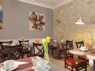 اکسسلسیر رپوبلیک