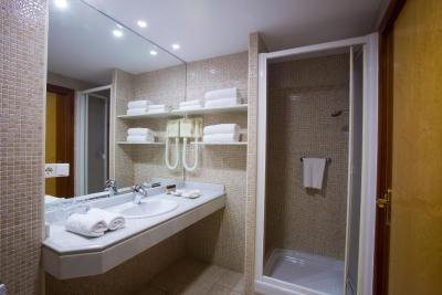 هتل کردبا سنترو