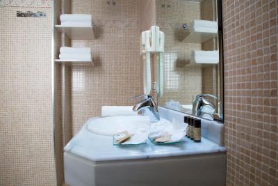 هتل کردبا سنترو