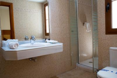 هتل کردبا سنترو