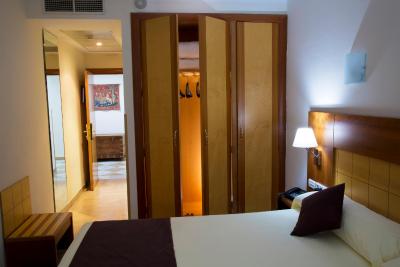 هتل کردبا سنترو