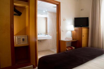 هتل کردبا سنترو