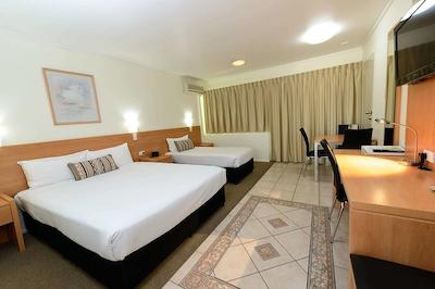 کونتری کمفرت بوندابرگ اینترنیشنال