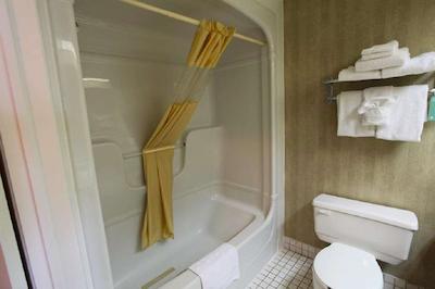 کاناداز بست والو این ولاند نیاگارا فالز