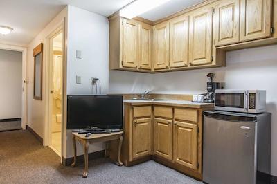 اکنو لج اند سویتز