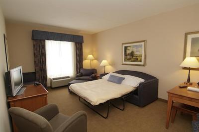 هامپتون این اند سویتز بای هیلتون گولف