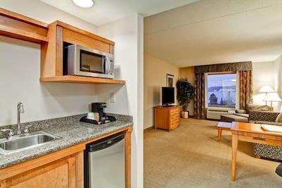 هامپتون این اند سویتز بای هیلتون گولف