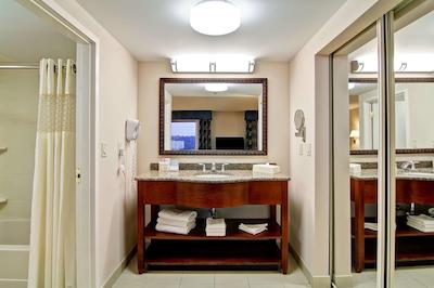 هامپتون این اند سویتز بای هیلتون گولف