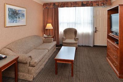 اکنو لج اسود