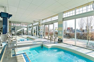 اکنو لج اسود