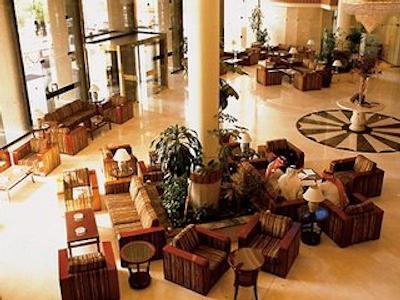 کرون پلازا رییاده پالاس