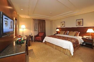 کرون پلازا رییاده پالاس