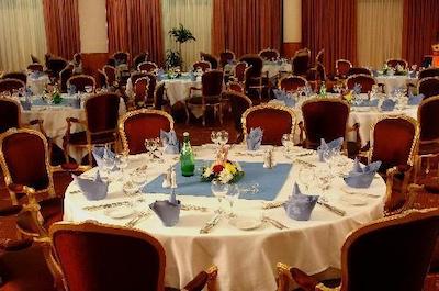 کرون پلازا رییاده پالاس