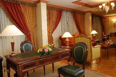 کرون پلازا رییاده پالاس