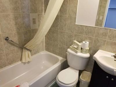 بمنت بای ویندهام منتریل آیرپرت