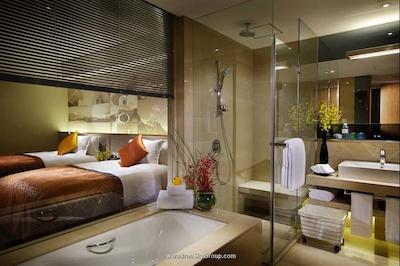 کراون پلازا سان پالاس