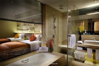 کراون پلازا سان پالاس