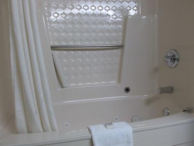 فردریکتون این