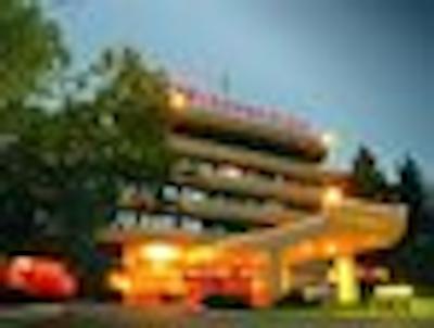 کرون پلازا بوکارست