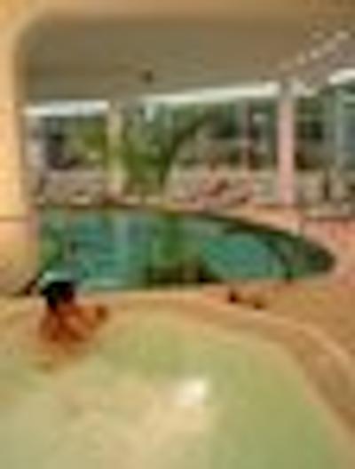 کرون پلازا بوکارست