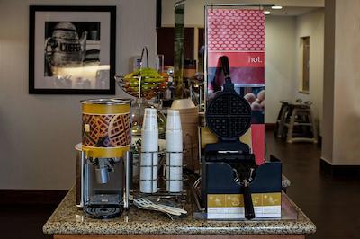 هامپتون این ناپانی-اُنتاریو کانادا