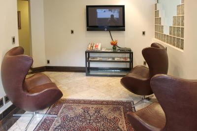 فرتون رسیدنس اند اکسکوتیو سرویس