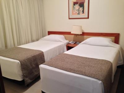 فرتون رسیدنس اند اکسکوتیو سرویس