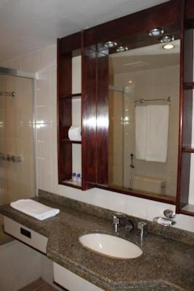 فرتون رسیدنس اند اکسکوتیو سرویس